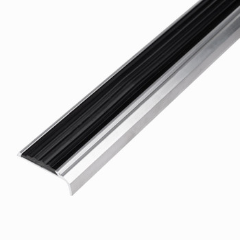 Порожек угловой для ступеней с резиновой вставкой 40х20х900 мм Русский профиль