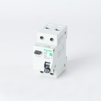 Автоматический выключатель дифференциального тока 2п (1P+N) C 10А Schneider EASY9