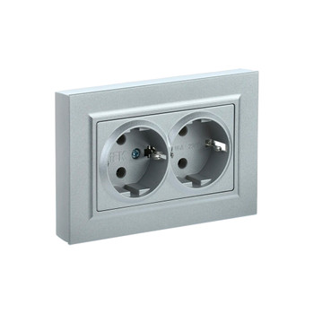 Изображение товара Двухместная накладная розетка IEK Brite с заземлением для безопасного подключения