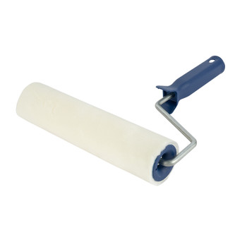 Изображение товара Валик с ручкой 240 мм велюр для лаков и красок марка Марта