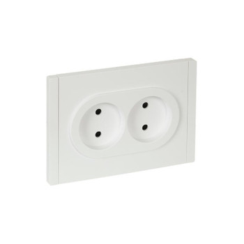 Розетка двухместная без заземления со шторками Forte&Piano белая IP20 IEK