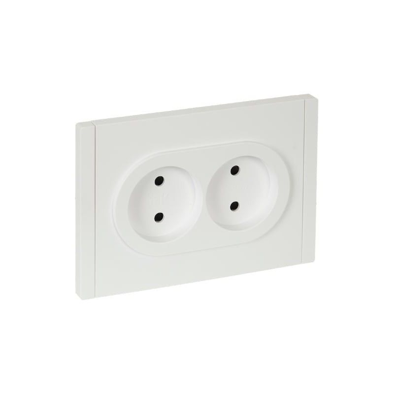 Розетка двухместная без заземления со шторками Forte&Piano белая IP20 IEK